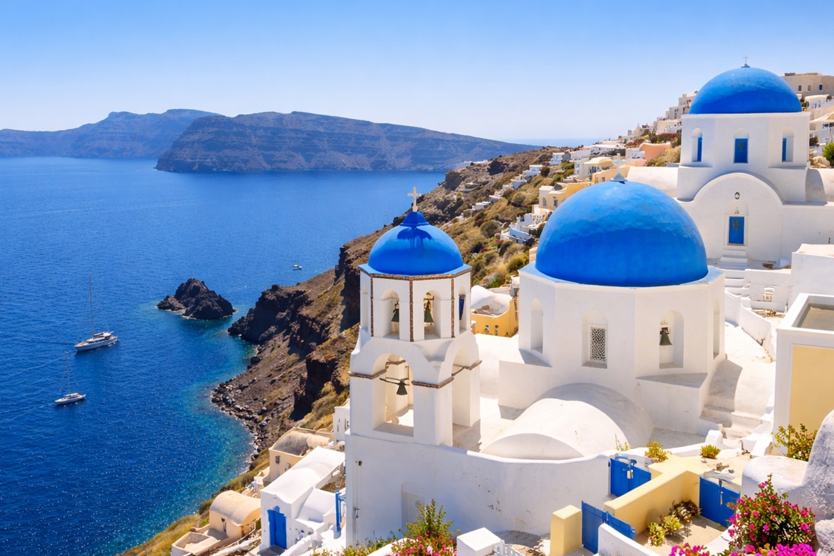 santorini excursie vanaf kreta blauwe koepels uitzicht caldera